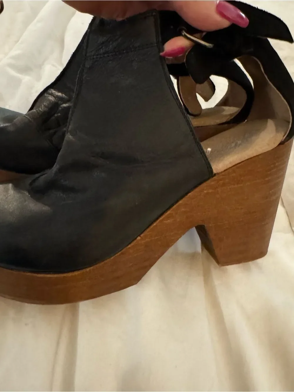 Free People Black Leather Open-Back Platform Heels size 39 (8.5 women’s)